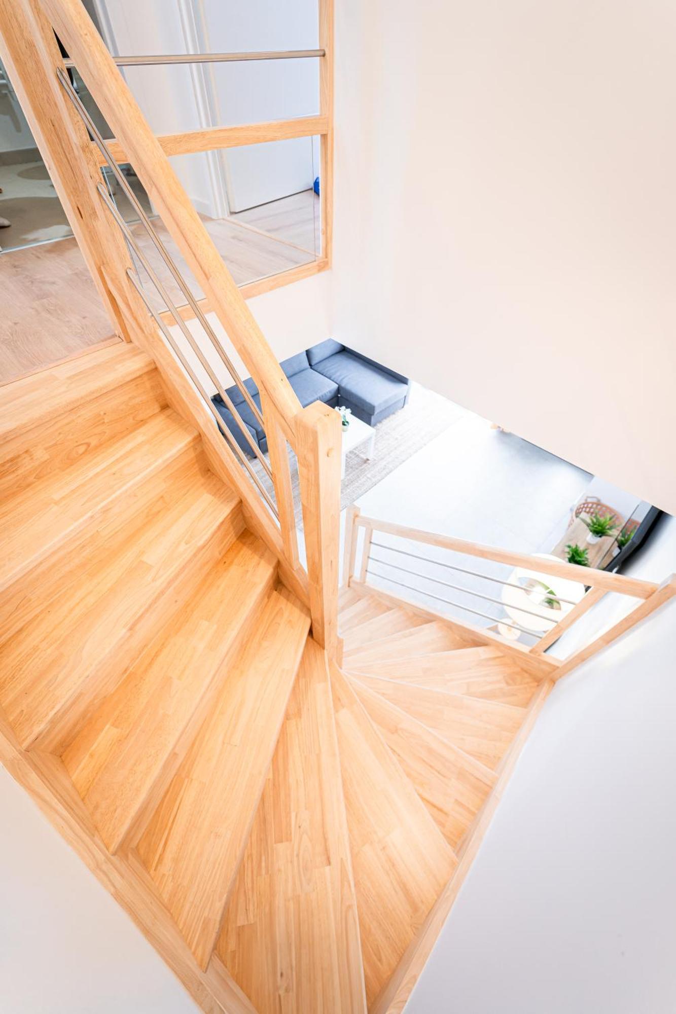 Le Cool Plex Duplex Avec Jardin, 10mn *